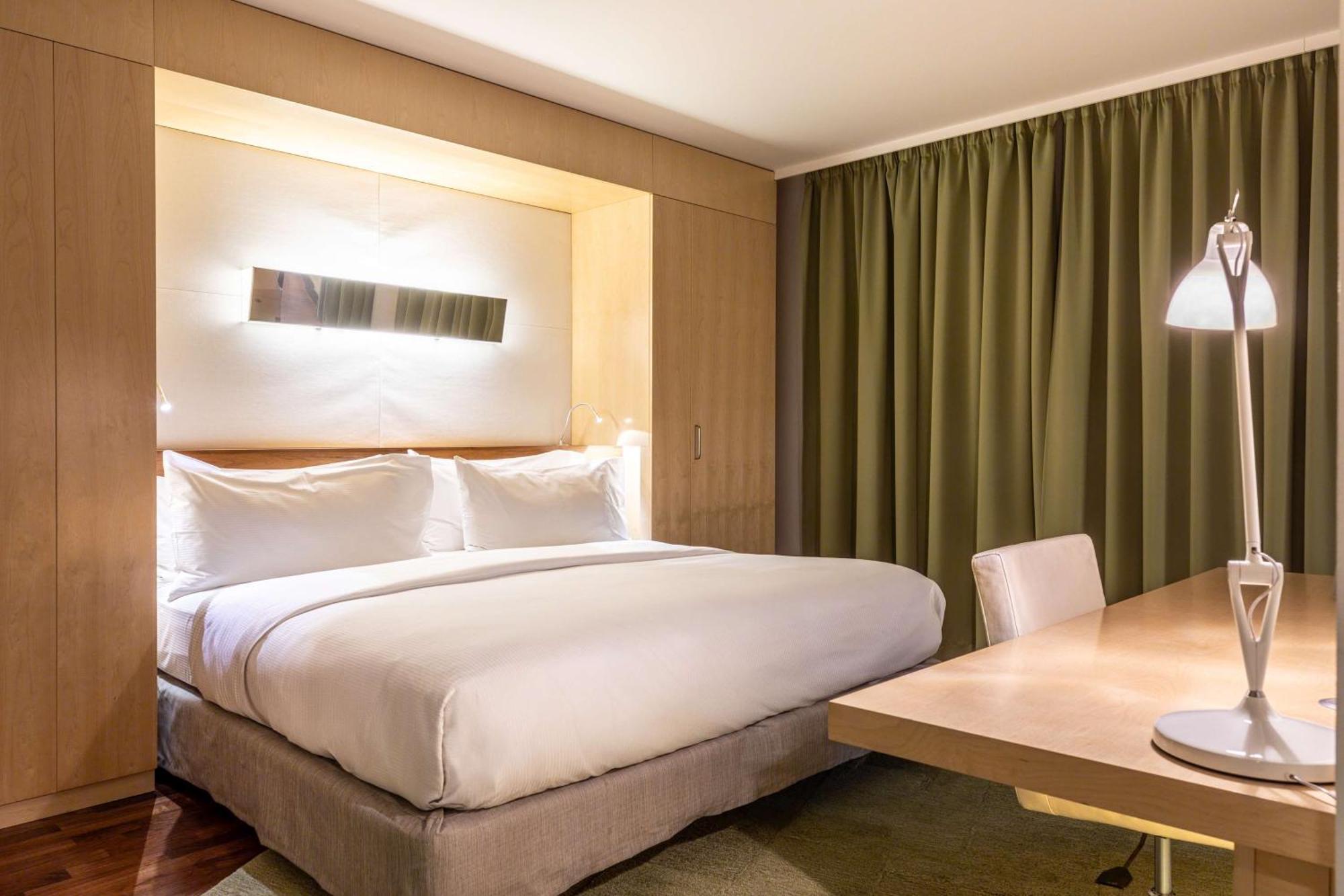 Hilton Helsinki Airport Hotel Vantaa Buitenkant foto