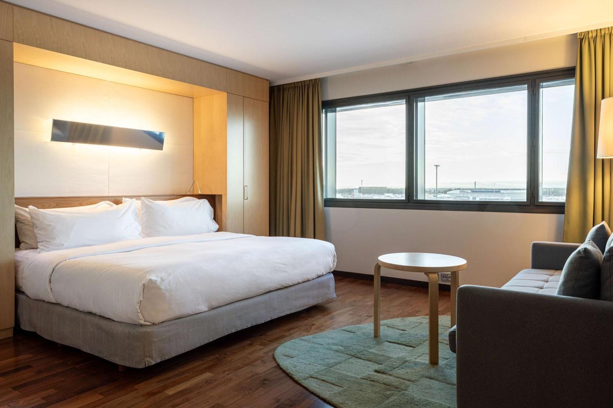 Hilton Helsinki Airport Hotel Vantaa Buitenkant foto